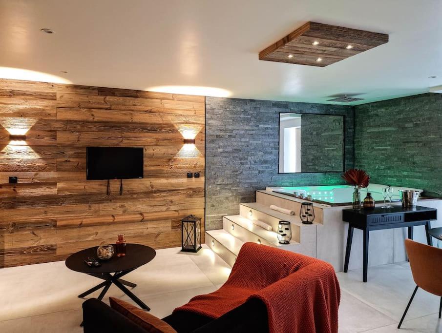 Le Enecy - Spa - Coeur Vieille Ville Annecy Exteriör bild